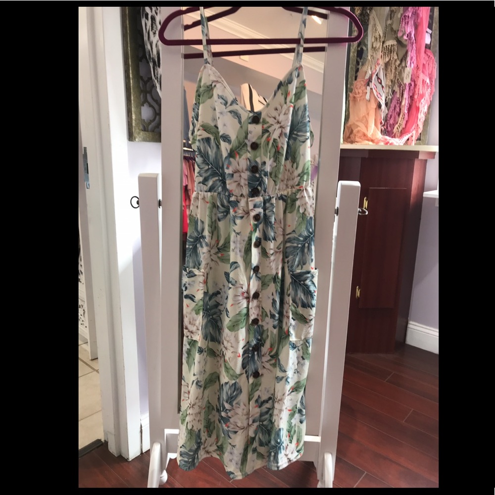 Spring Dress - Picture 3 of 3